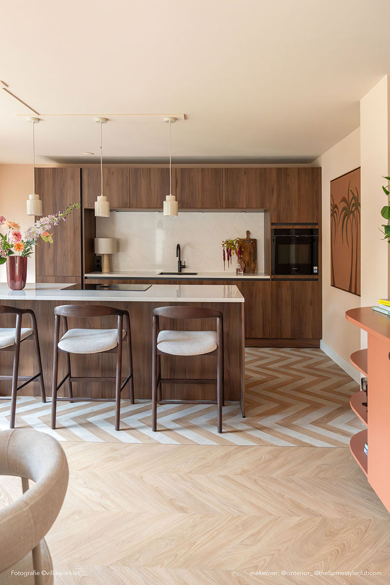 Rayven Counter Stool