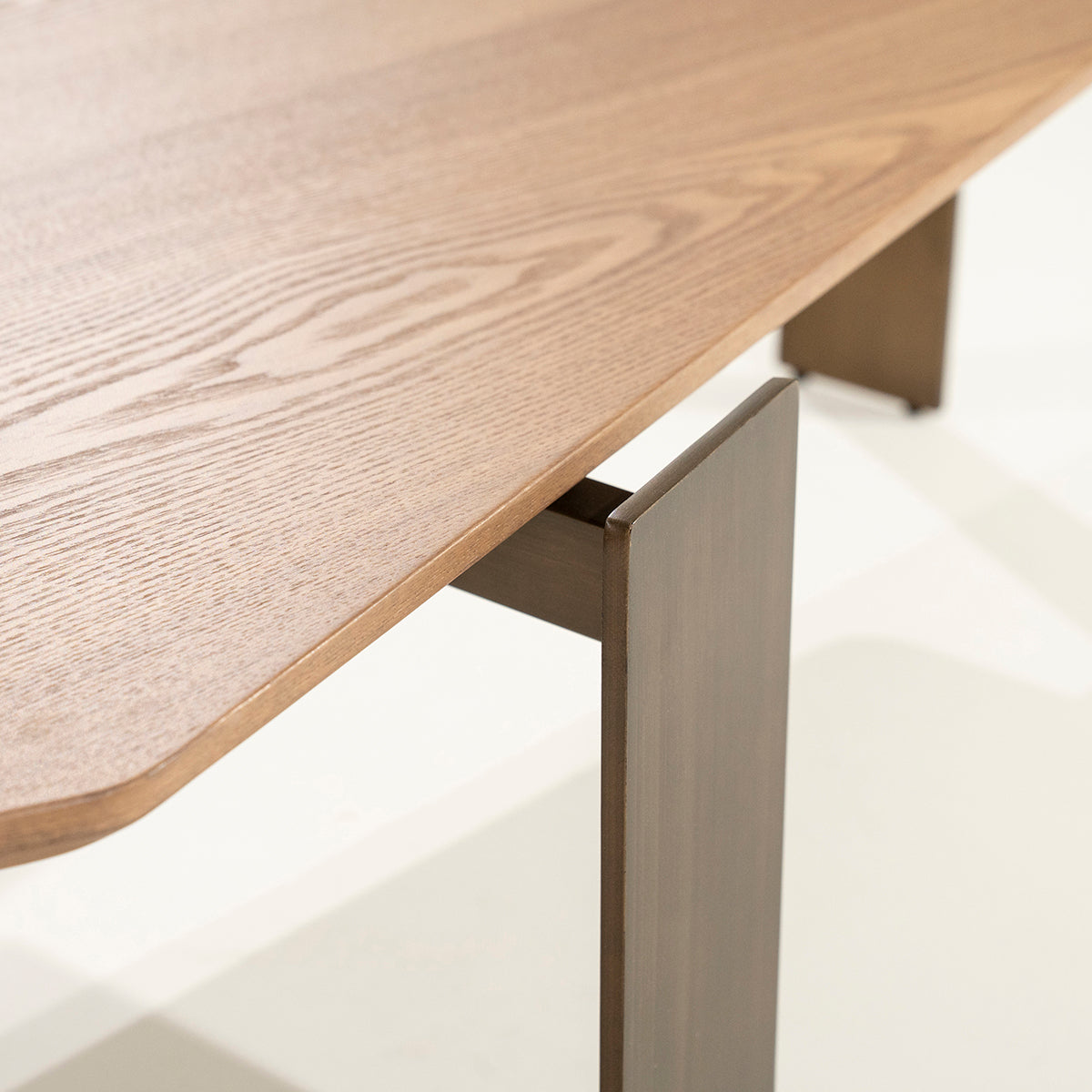 Robert Coffee Table