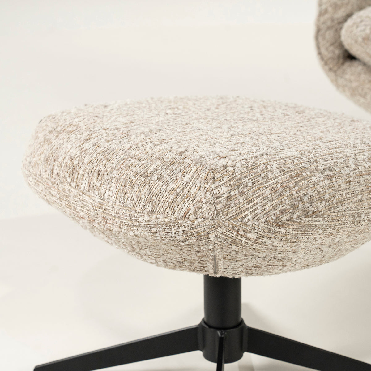 Ryan Zora Armchair