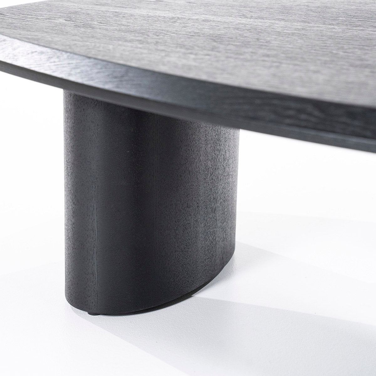Walter Coffee Table - WOO .Design