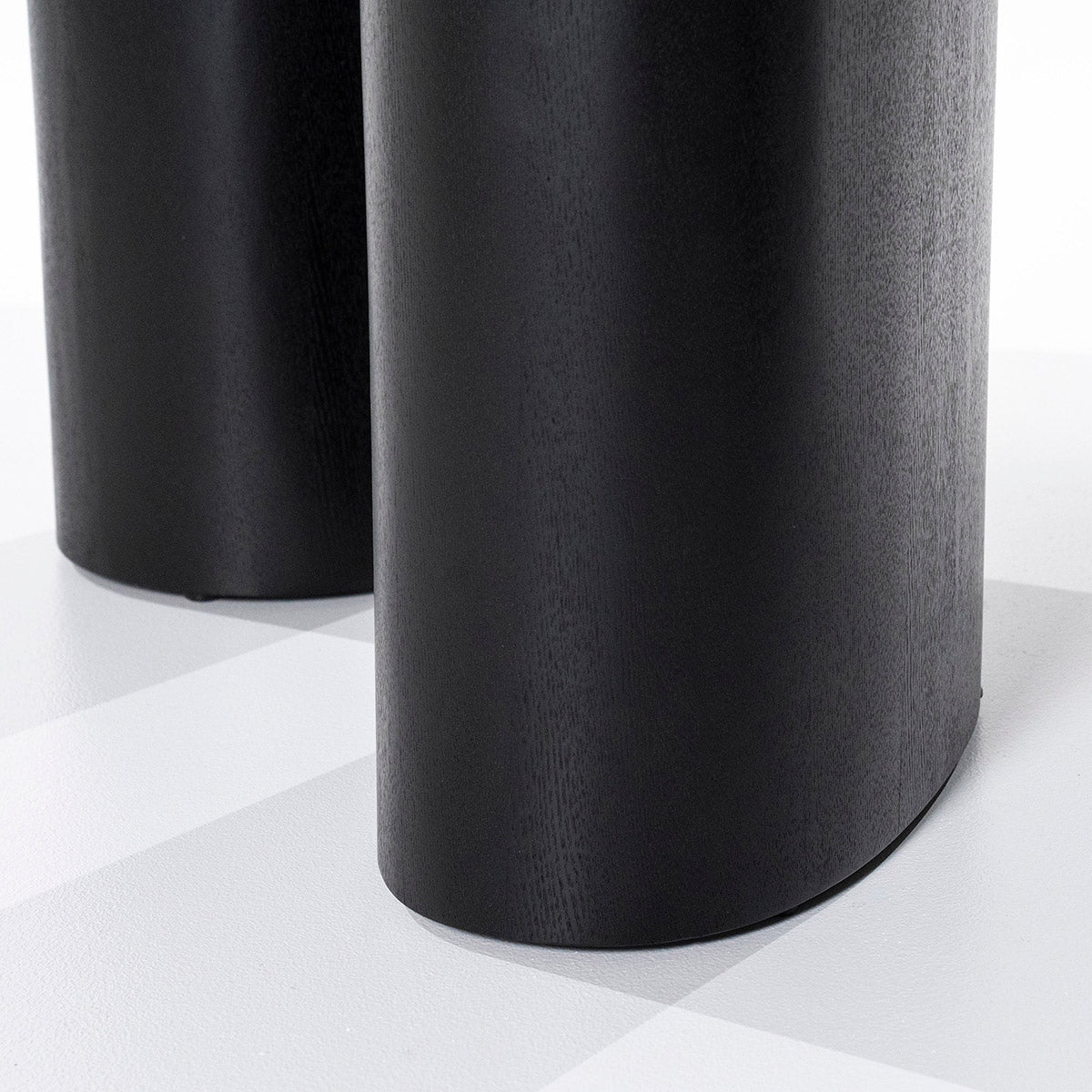 Walter Dining Table - WOO .Design