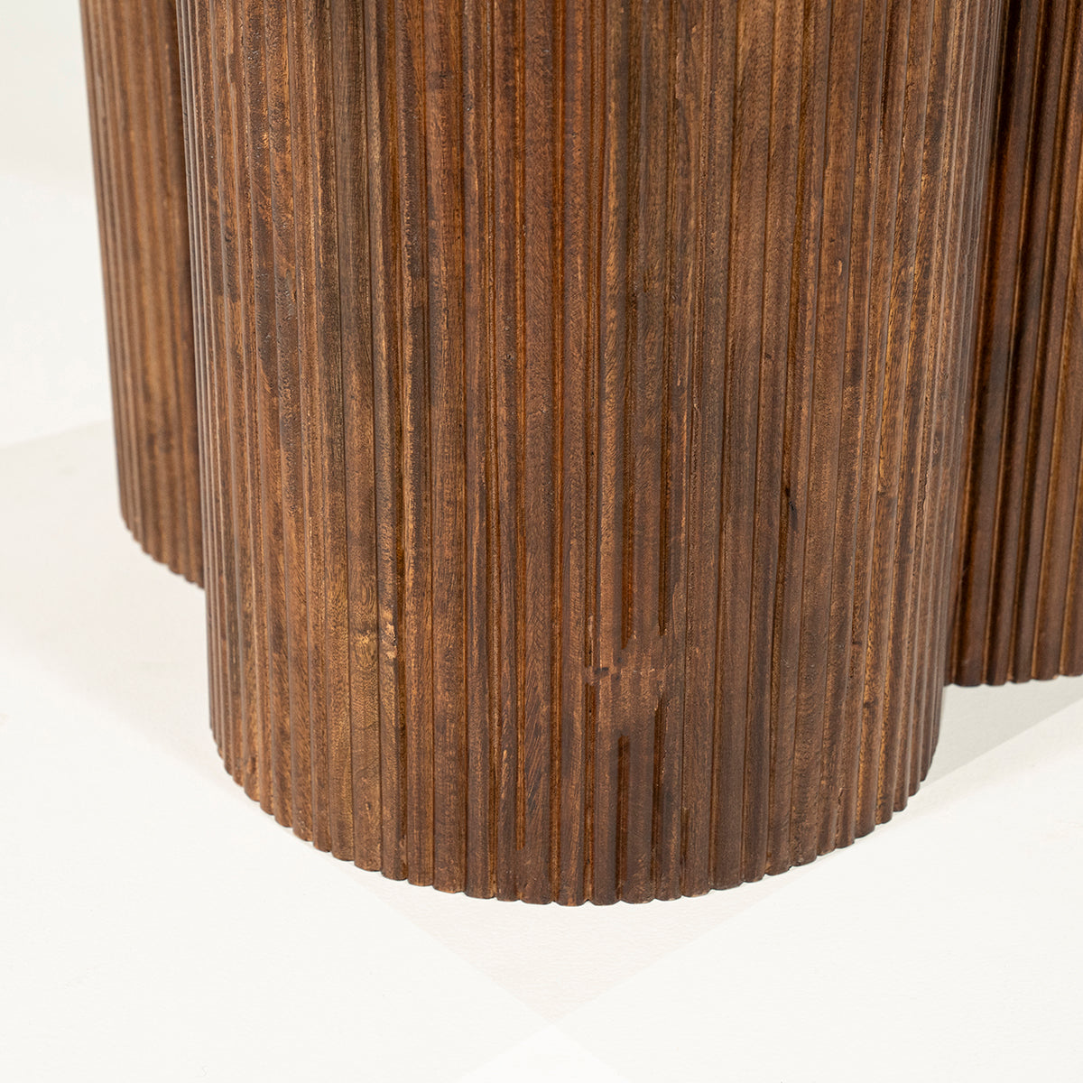 Xanni Dining Table