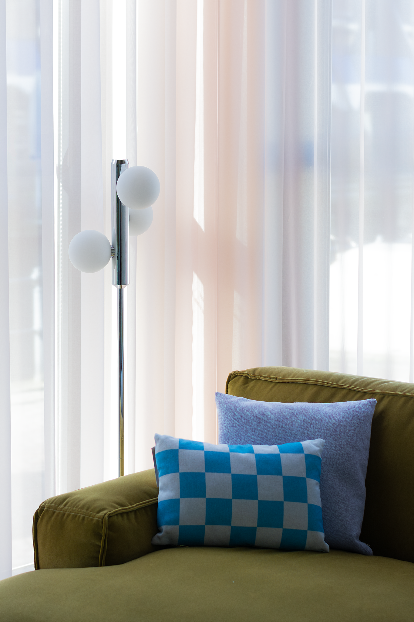 Kaktee Floor Lamp