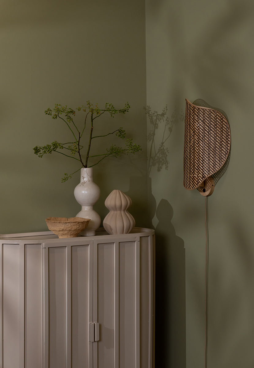Kinabalu Wall Lamp