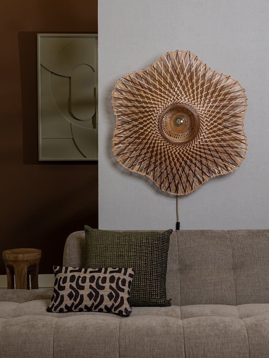 Madura Wall Lamp