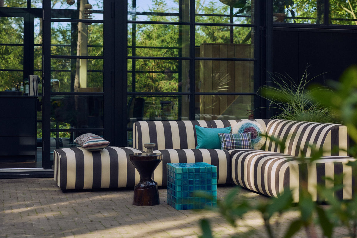 Bronco Outdoor Couch - Element Middle