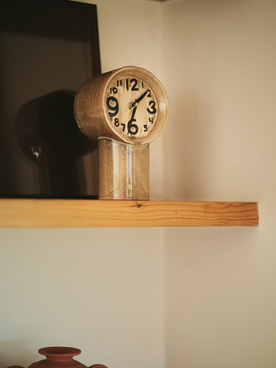 Retro Cream/Brown Ceramic Clock