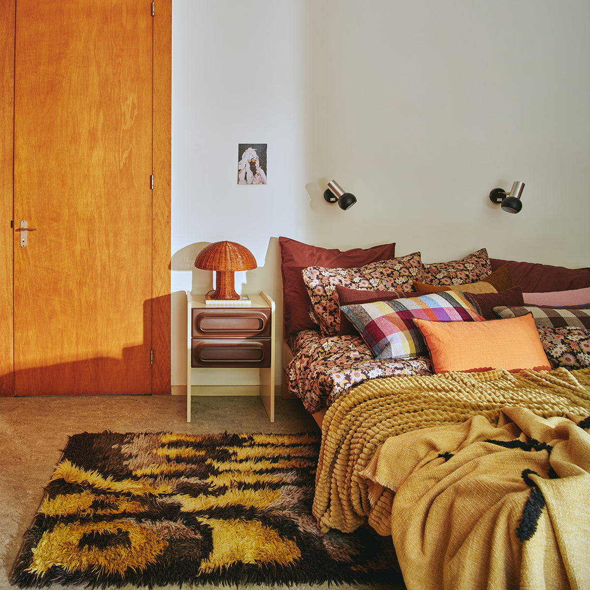 Rattan Table Lamp