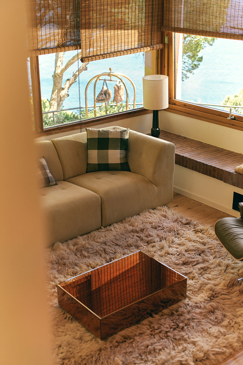 Vint Corduroy Rib Couch - Element Right