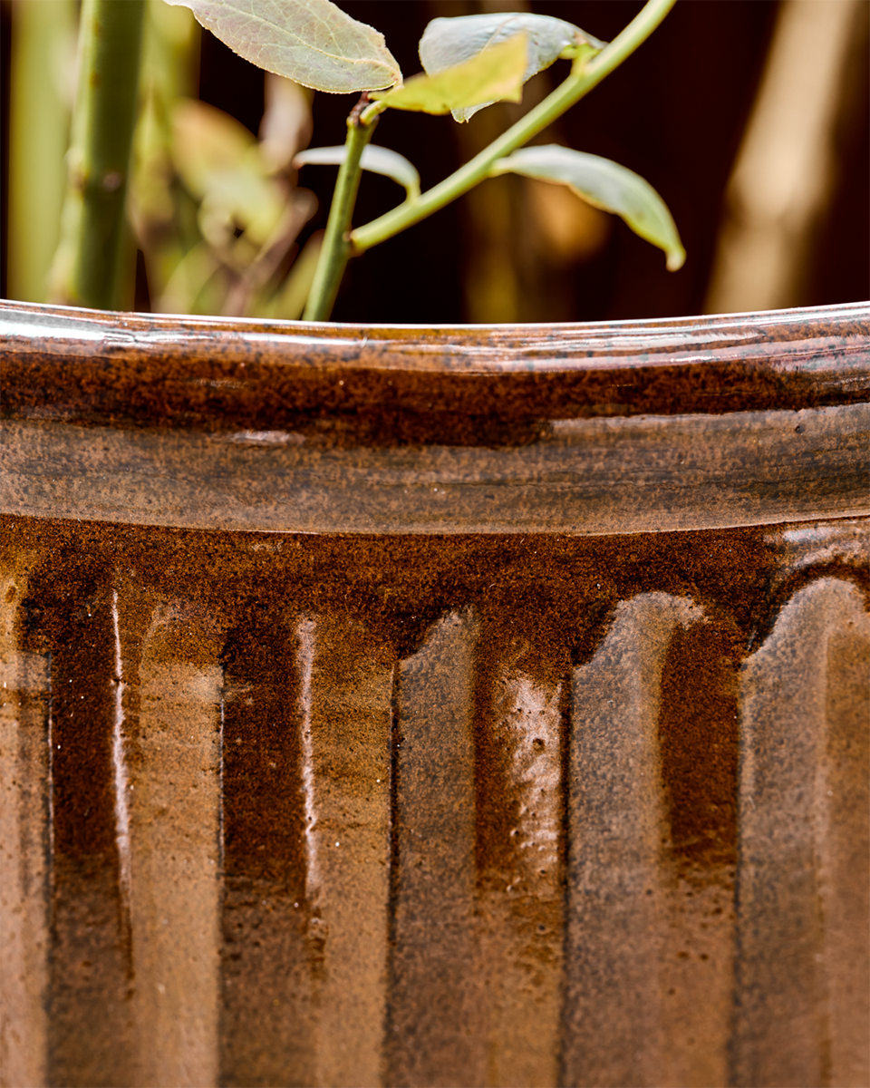 Groove Brown Planter (2/Set)