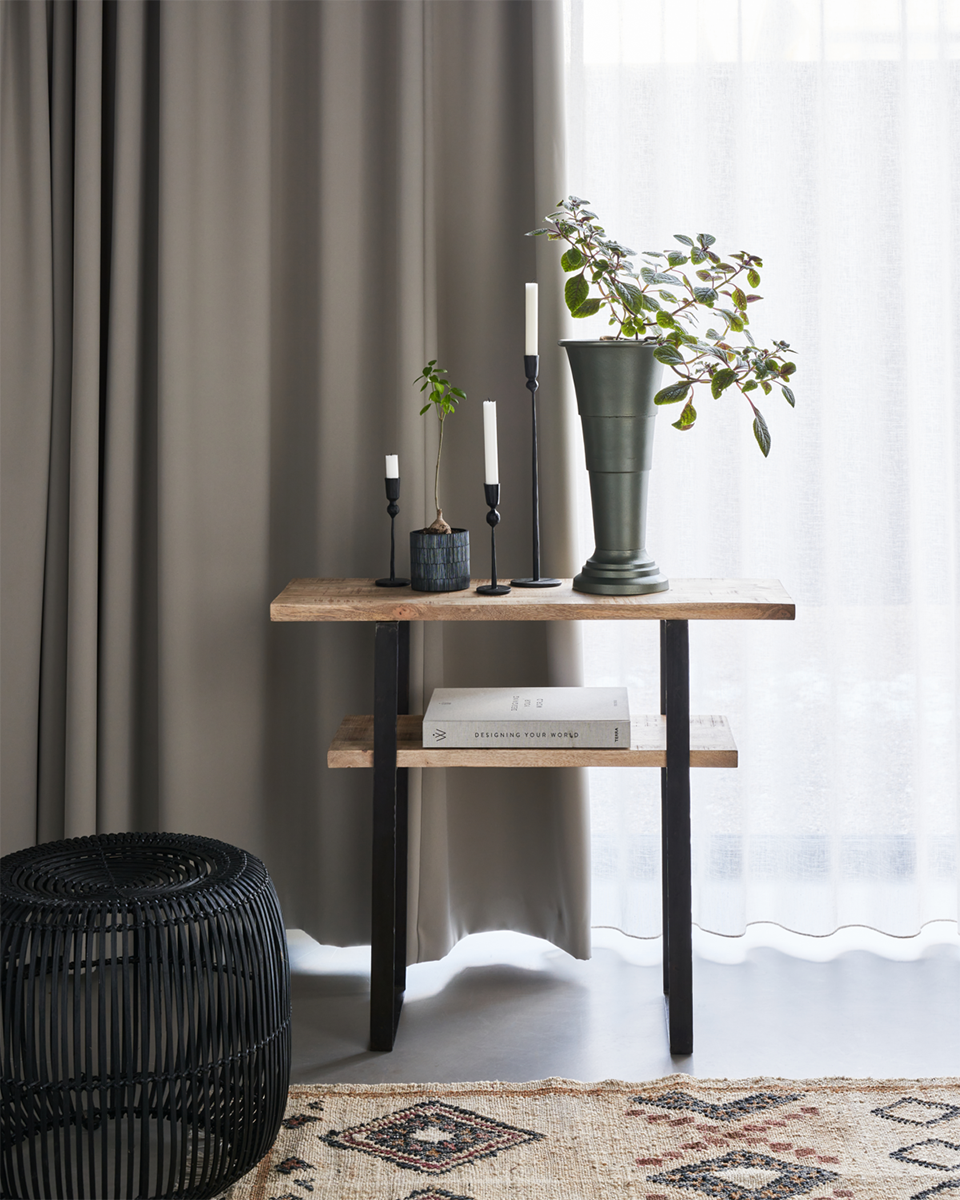 Woda Console Table