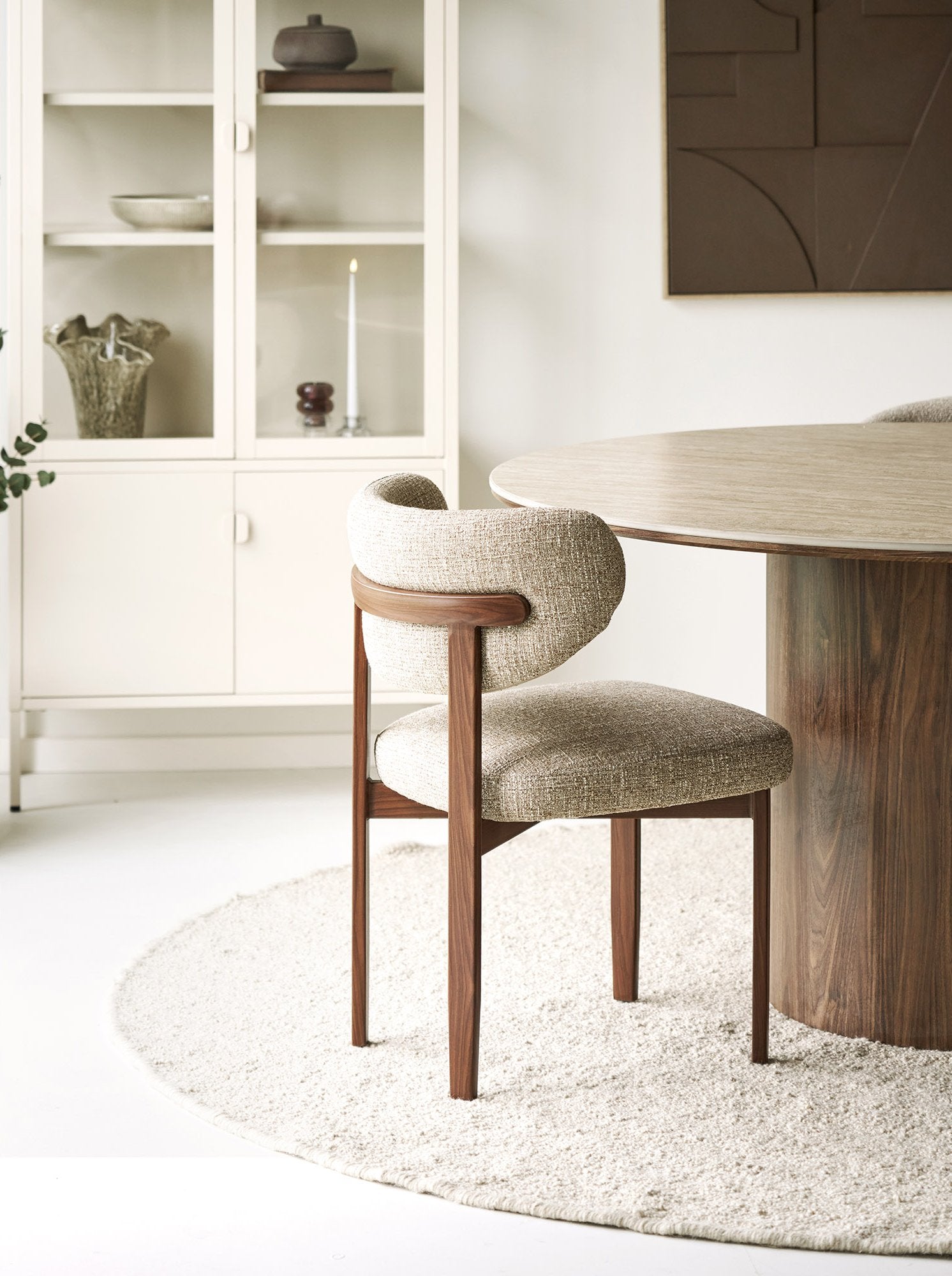 Bela Round Rug