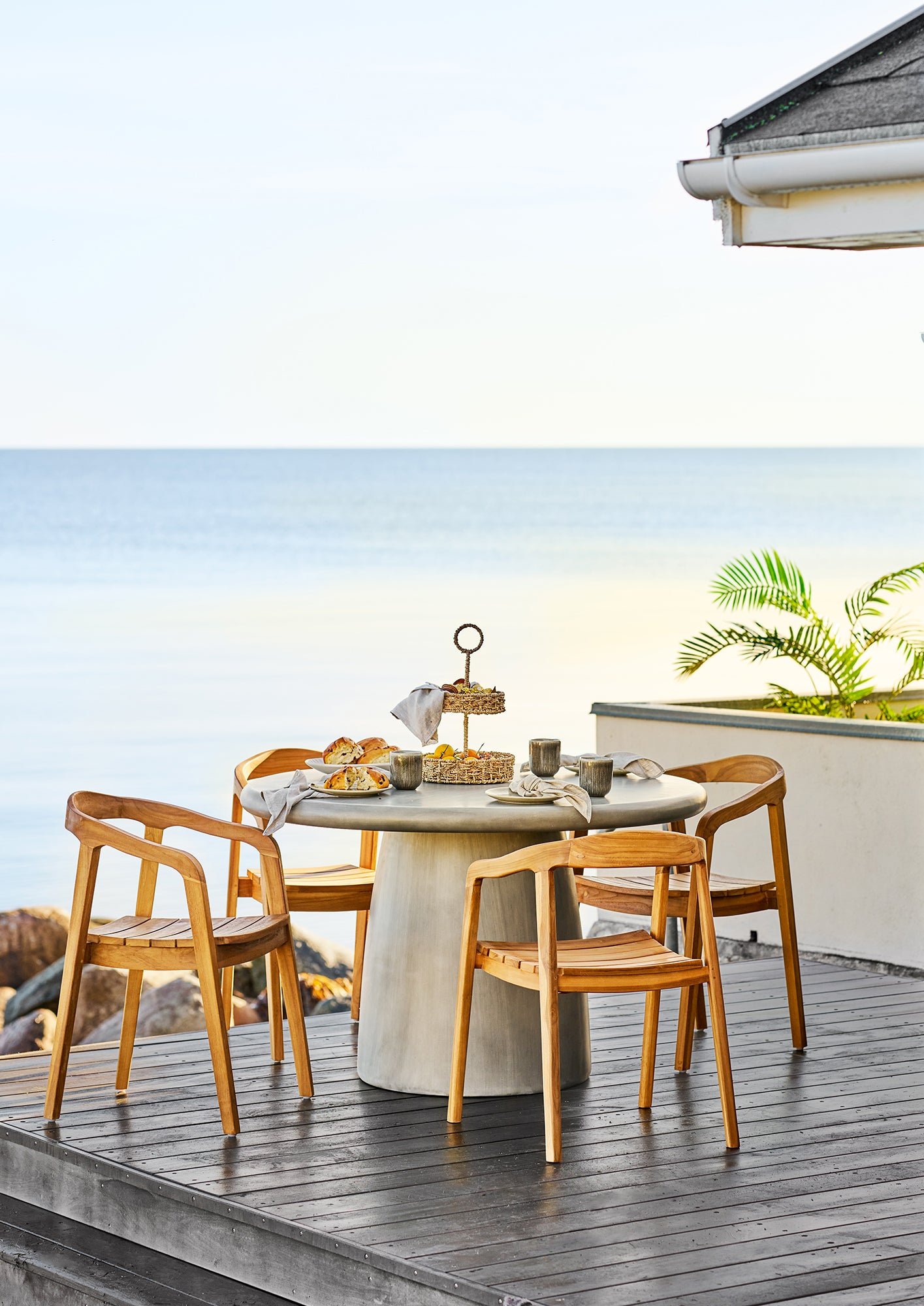 Bonnet Grey Dining Table