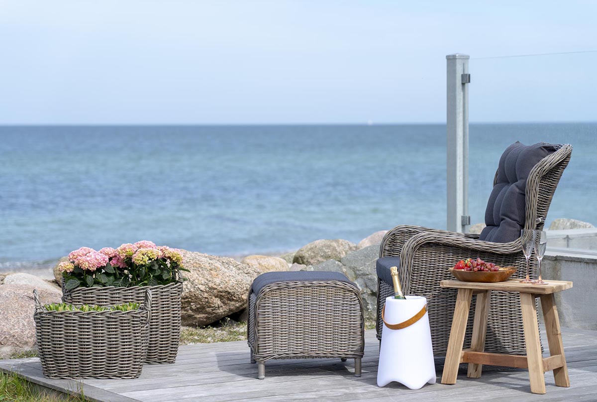 Bristol LED Wine Cooler - WOO .Design