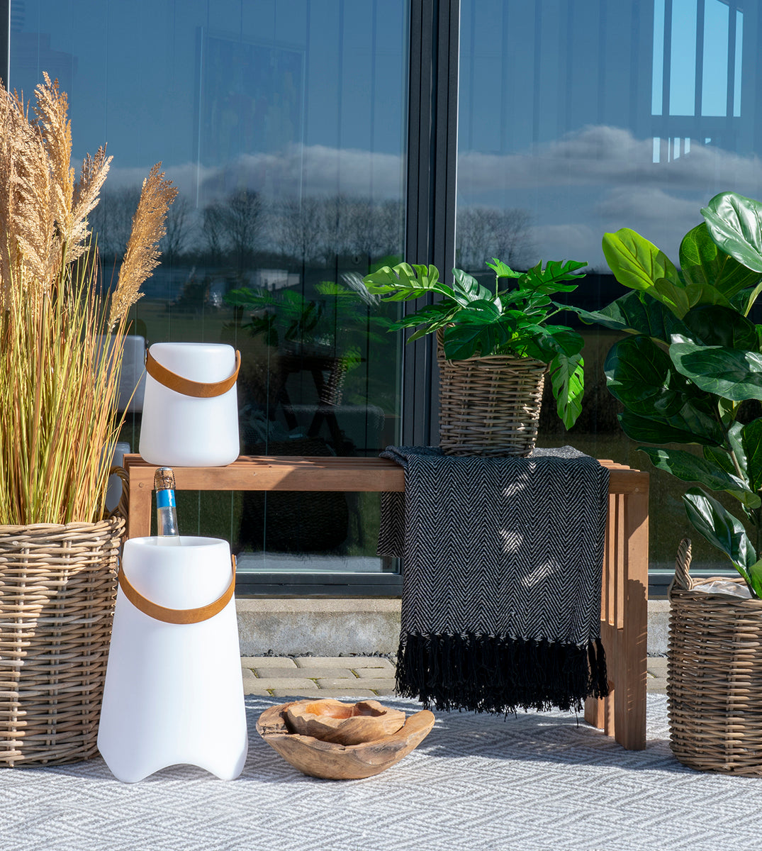 Bristol LED Wine Cooler - WOO .Design