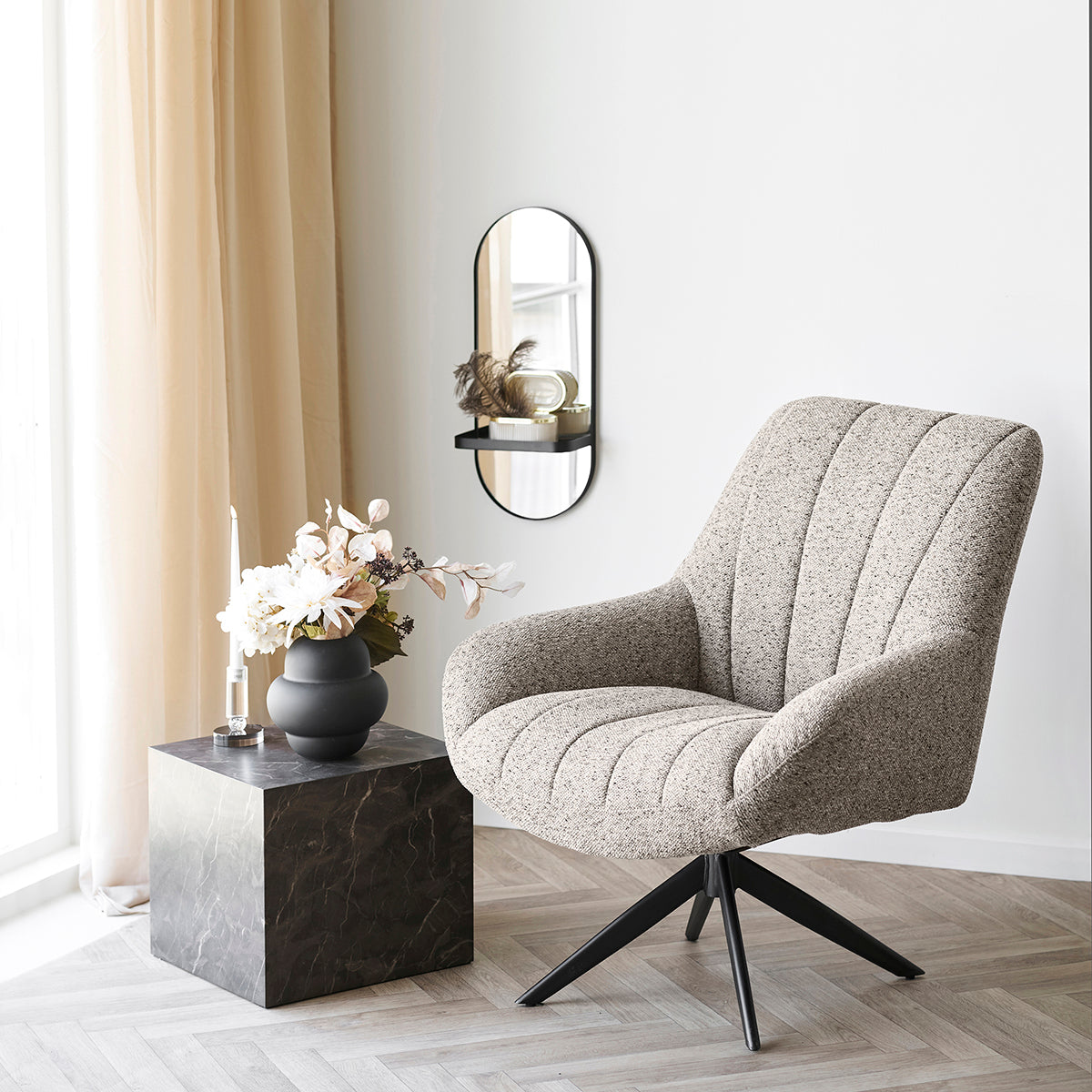 Grandola Swivel Lounge Chair