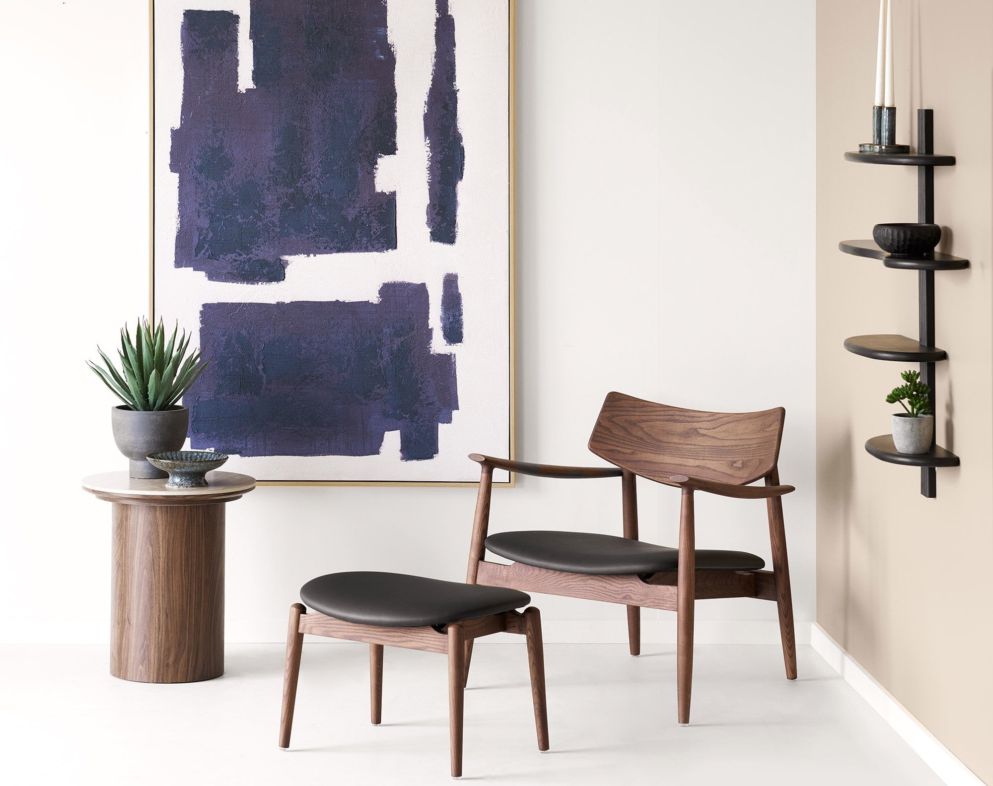 Olvera Lounge Chair