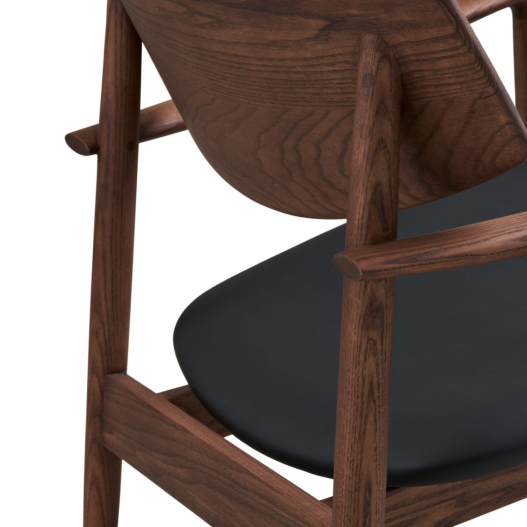 Olvera Lounge Chair