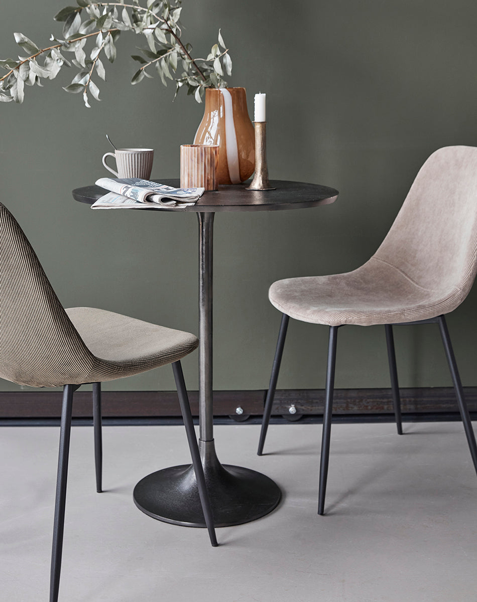 Pan Black Dining Table - WOO .Design