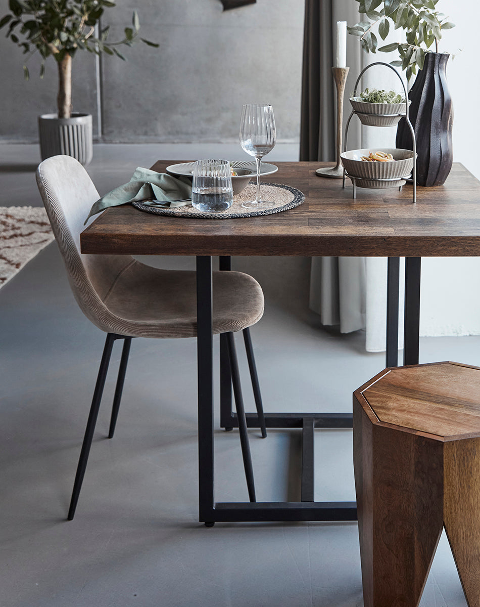 Tnak Natural Dining Table - WOO .Design
