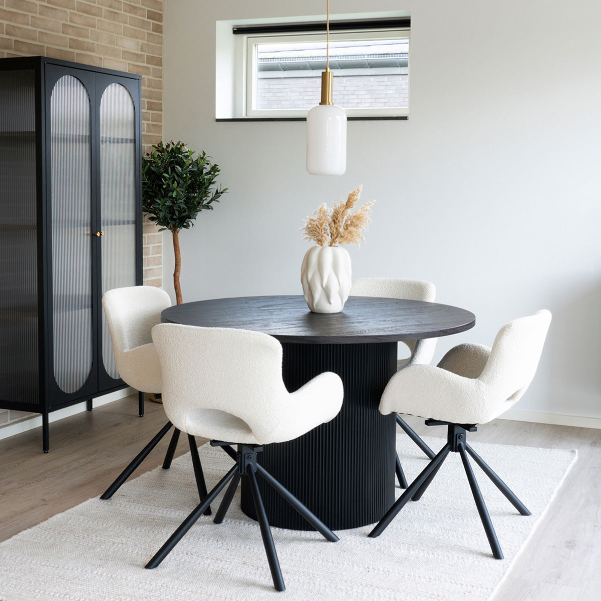 Boavista Round Dining Table - WOO .Design