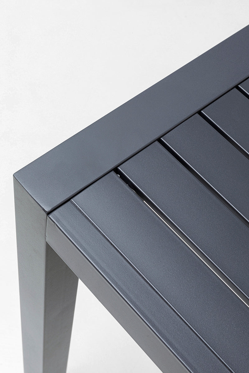 Madagascar Table