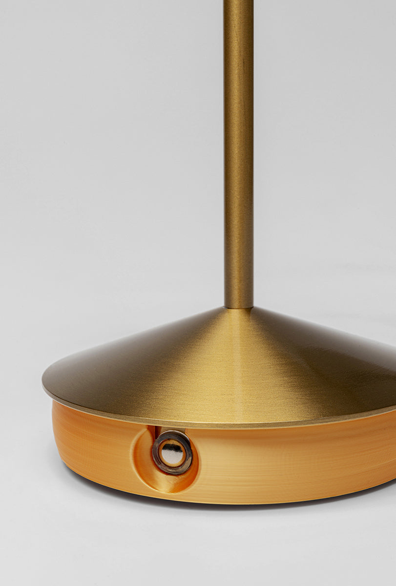 Swirl Table Lamp