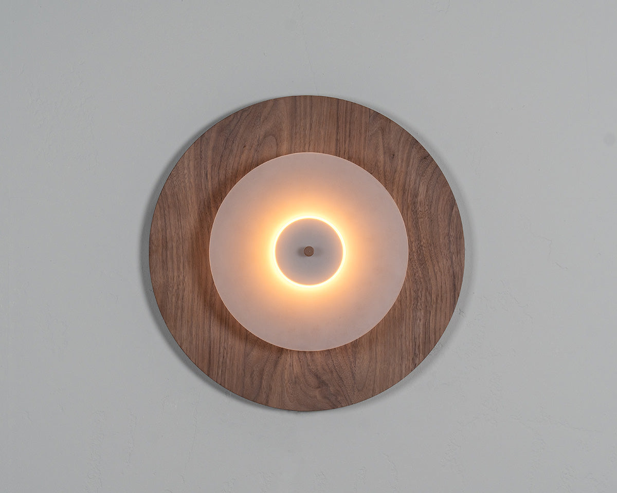 Aeroplan Wood Wall Lamp
