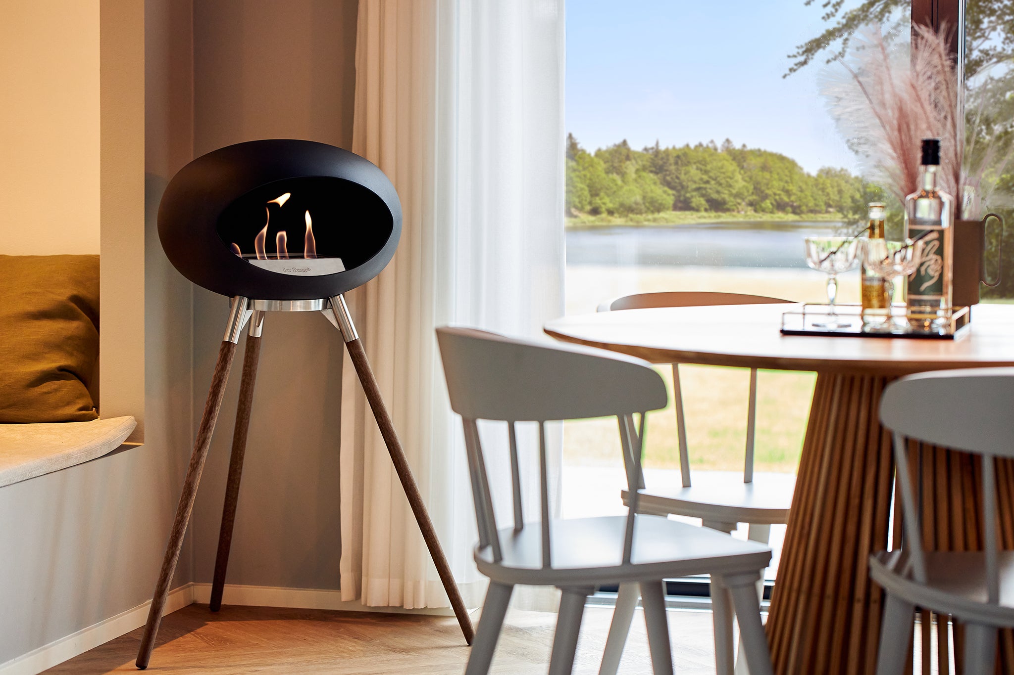 Ground Wood High Black Bio Fireplace