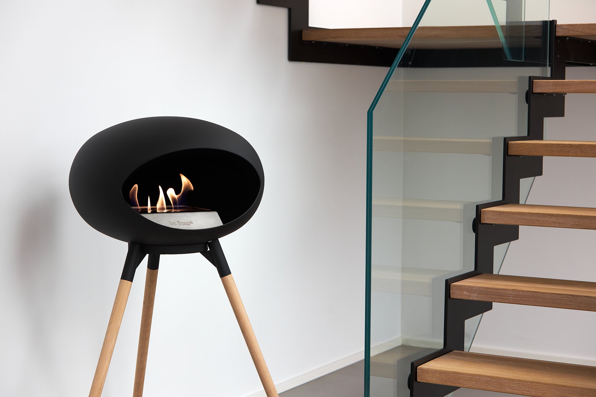 Ground Wood High Black Bio Fireplace