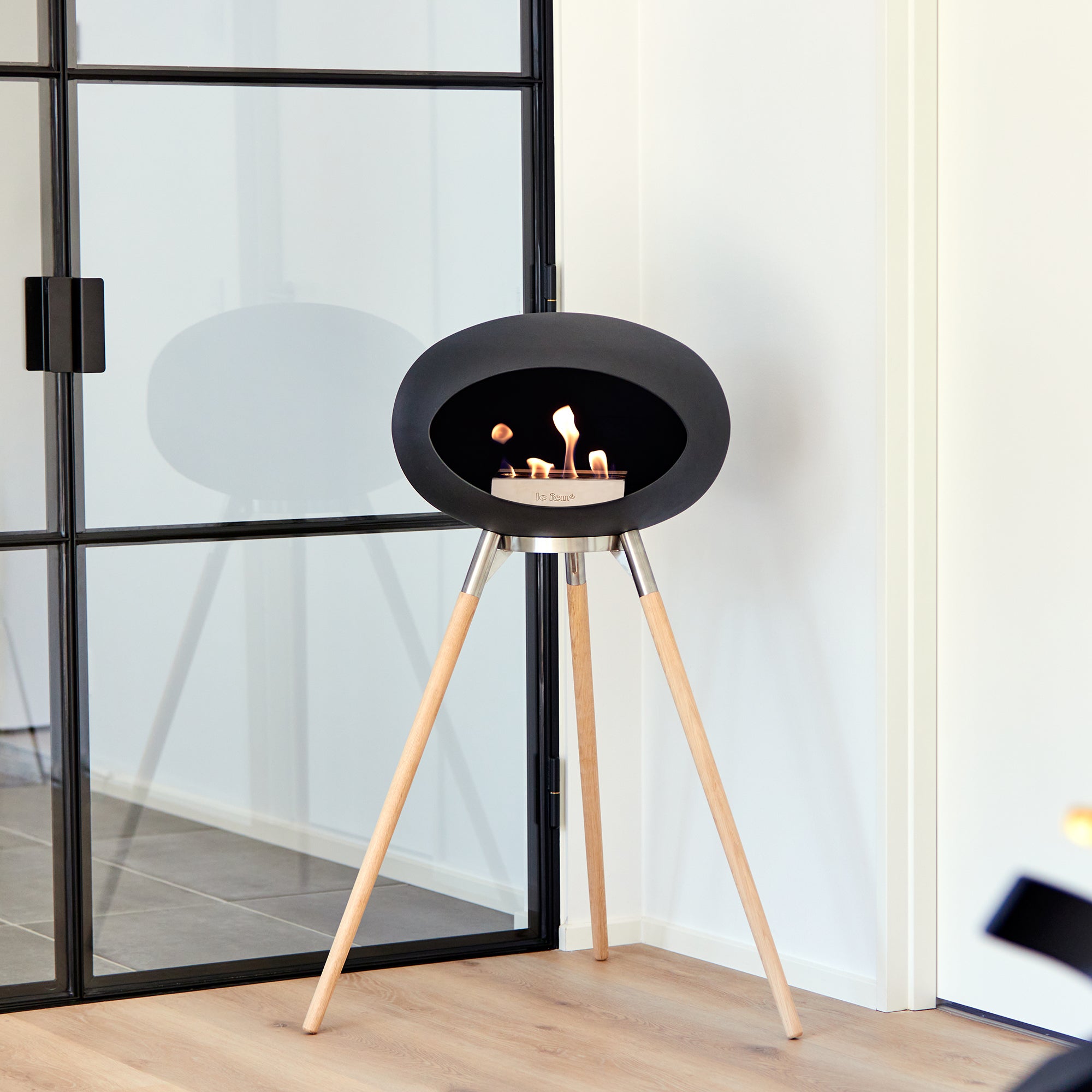 Ground Wood High Black Bio Fireplace