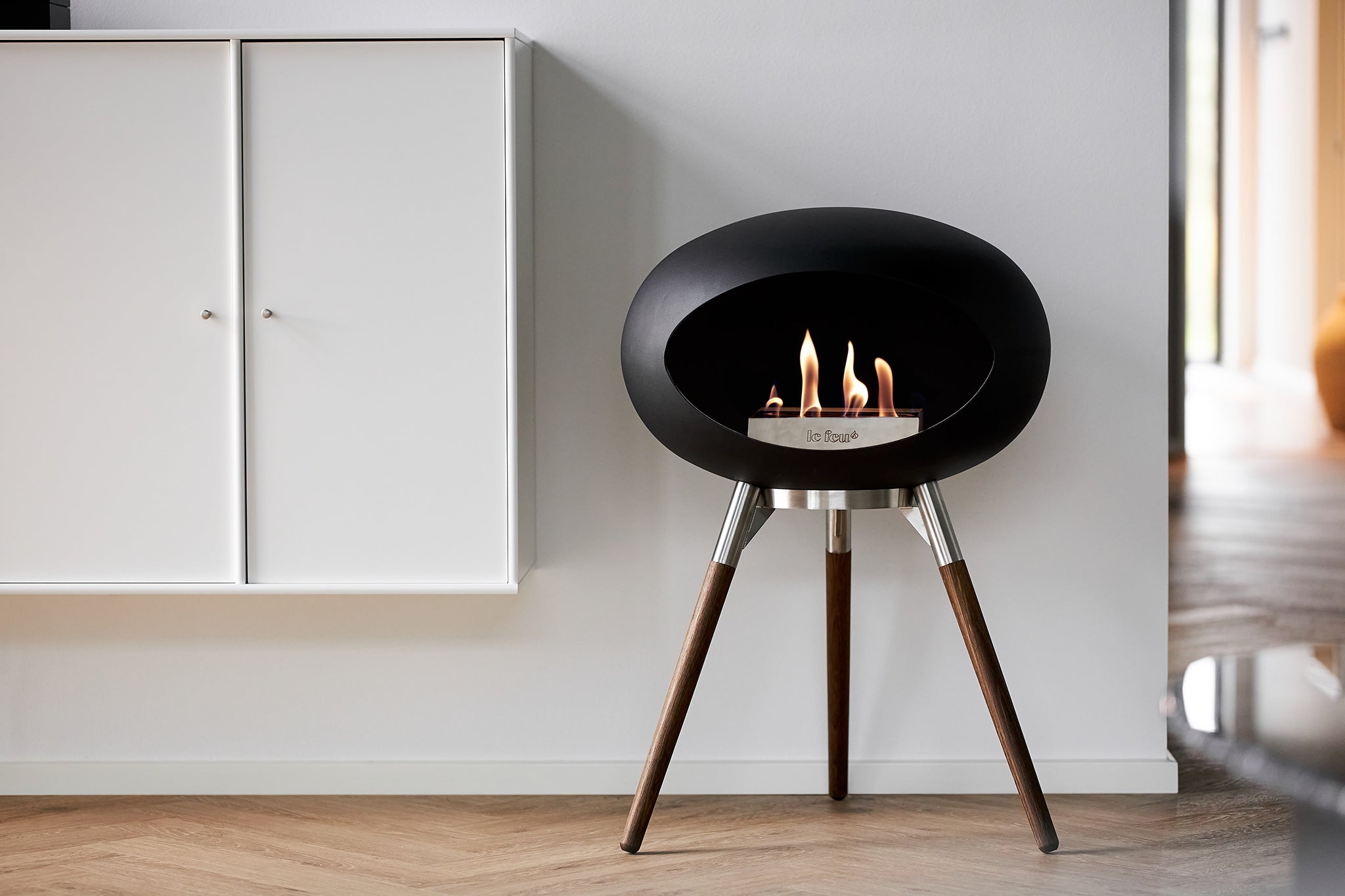 Ground Wood Low Black Bio Fireplace