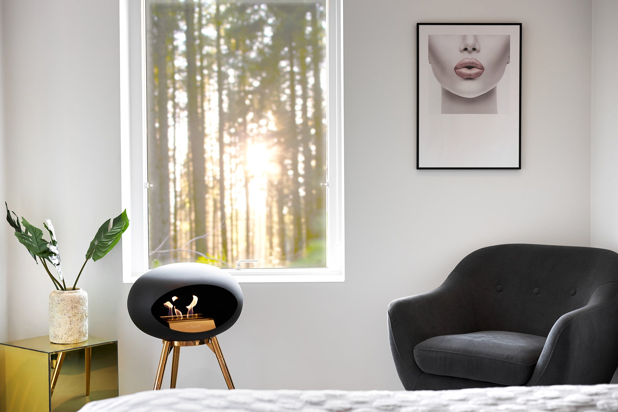Ground Wood Low Black Bio Fireplace