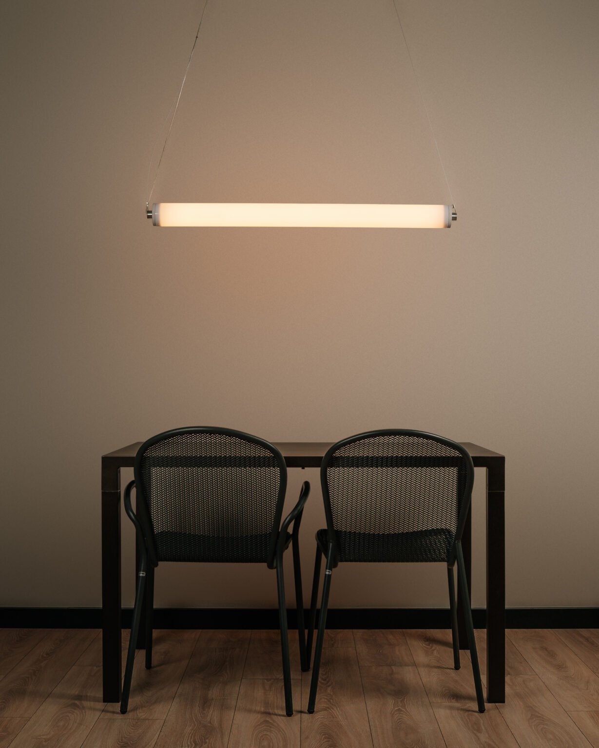 Longa Horizontal Concrete Pendant Lamp