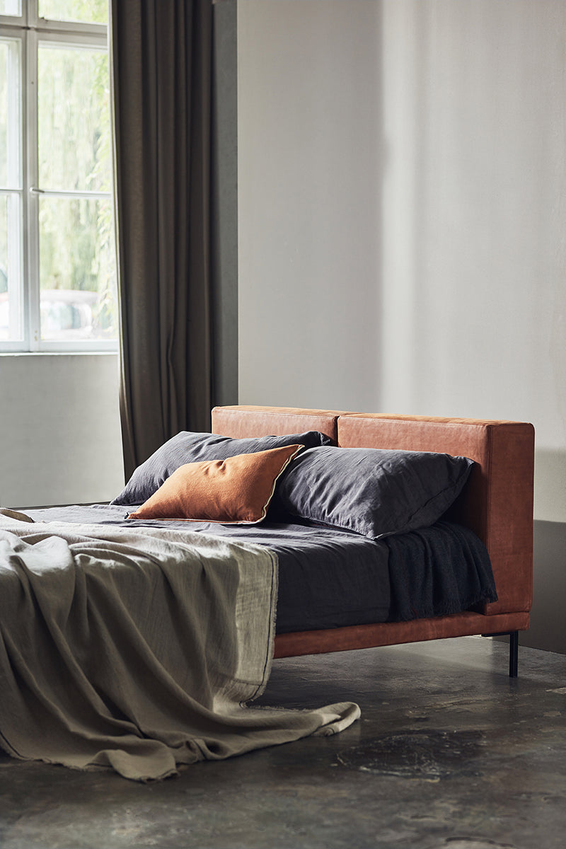 Cube Bed