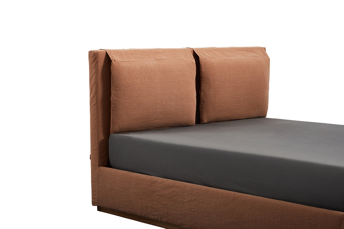 Donna Bed