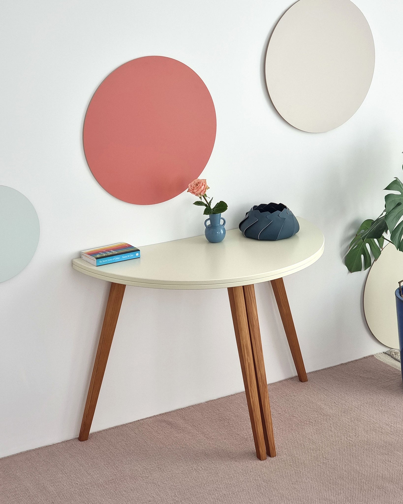 Mawi Half Moon Extendable Table