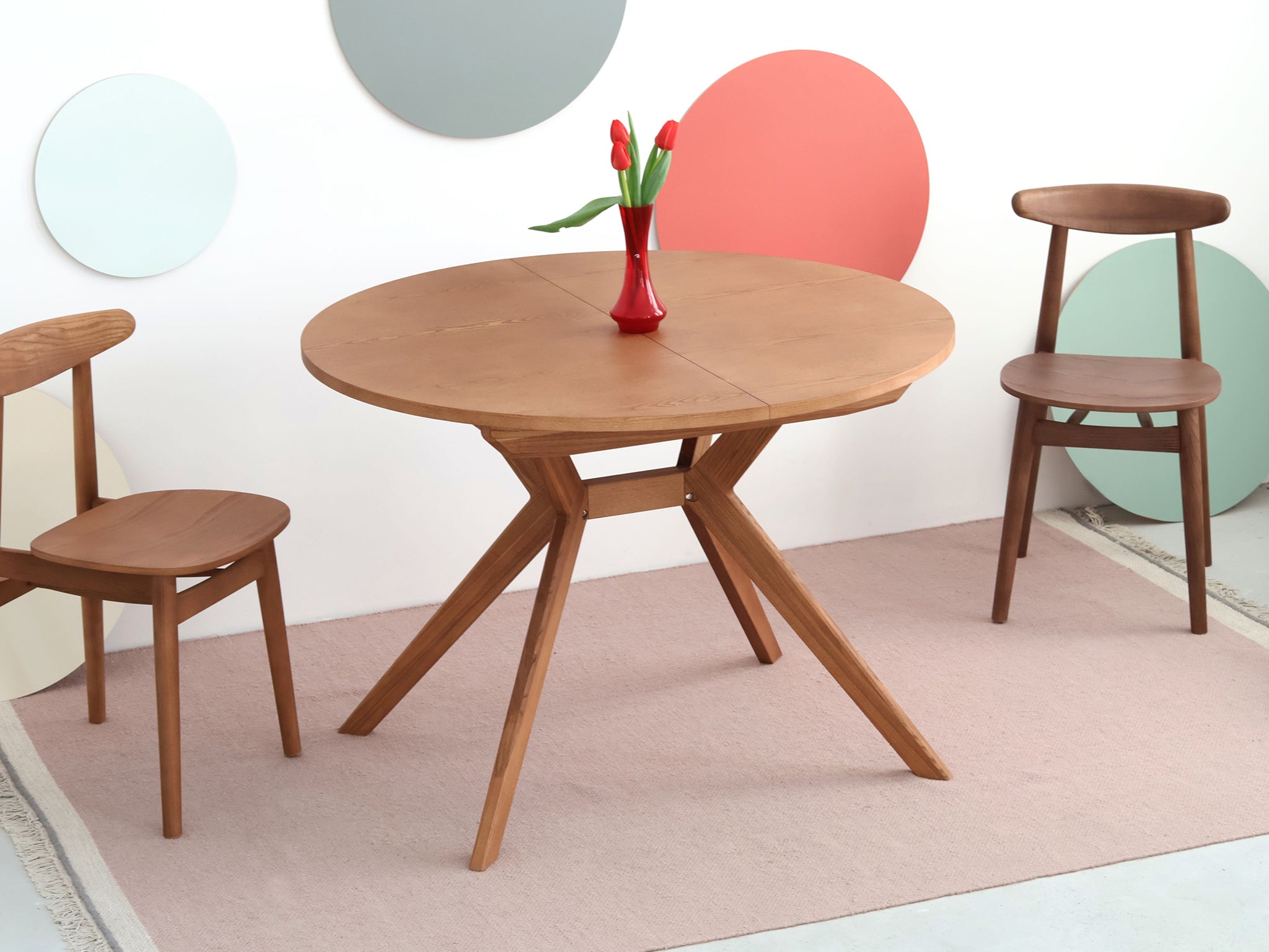 Biju Round Veneered Extendable Dining Table