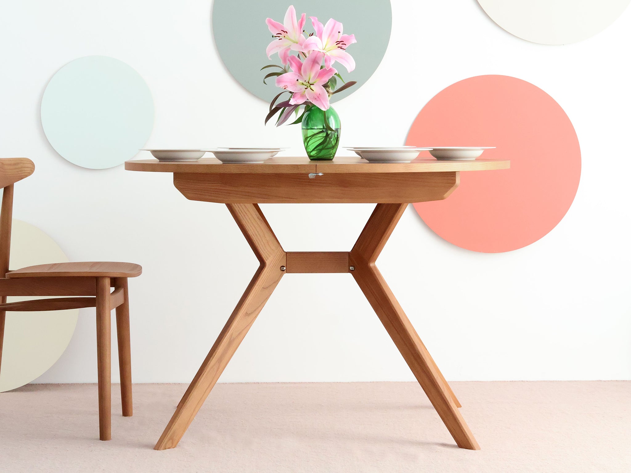 Biju Round Veneered Extendable Dining Table