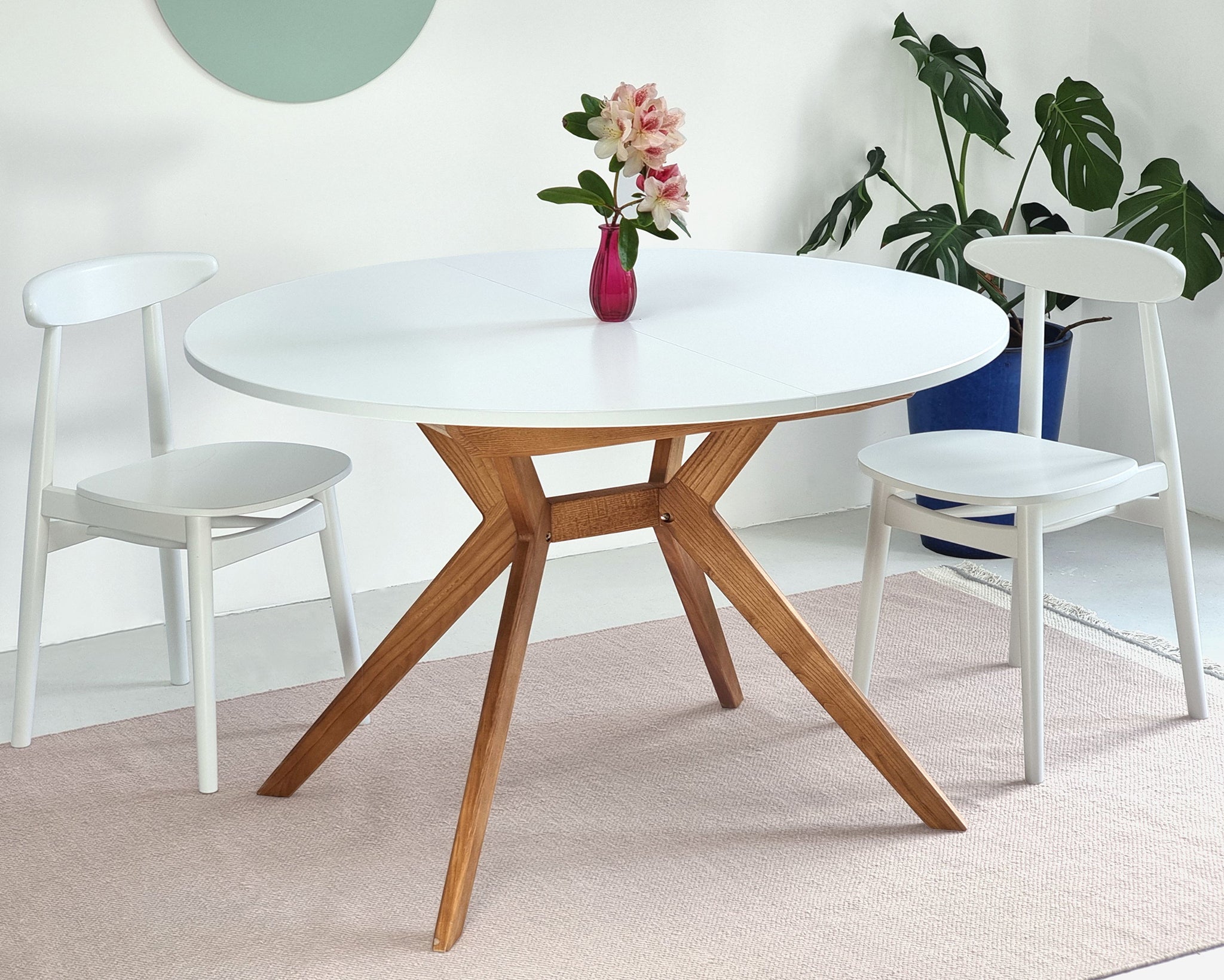 Biju Round Extendable Dining Table