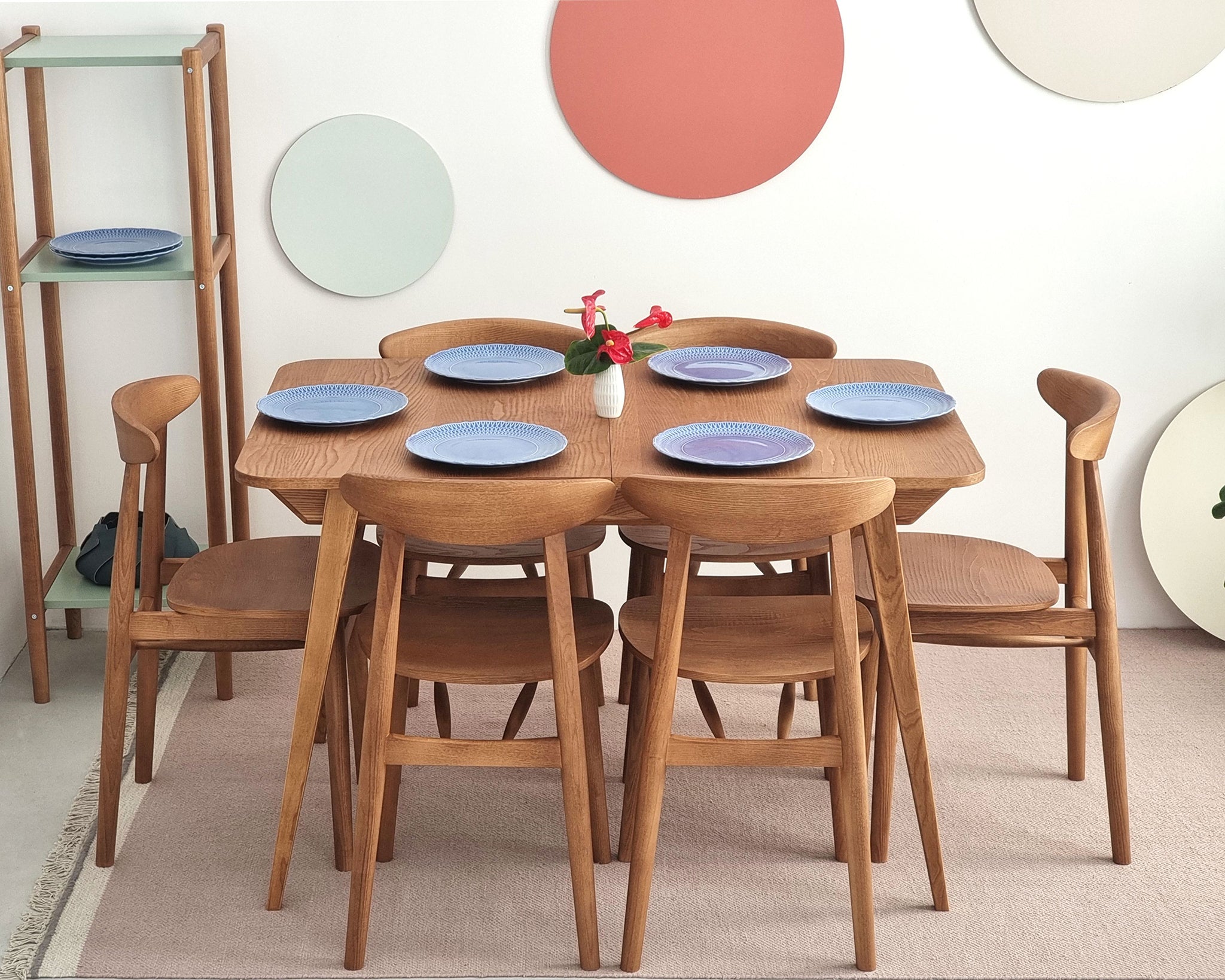 Envelope Bold Veneered Extendable Dining Table