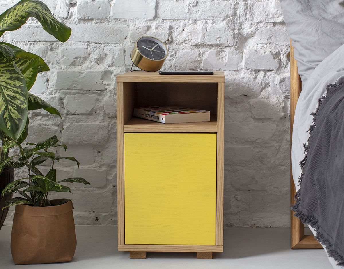 Slim Bedside Table - WOO .Design