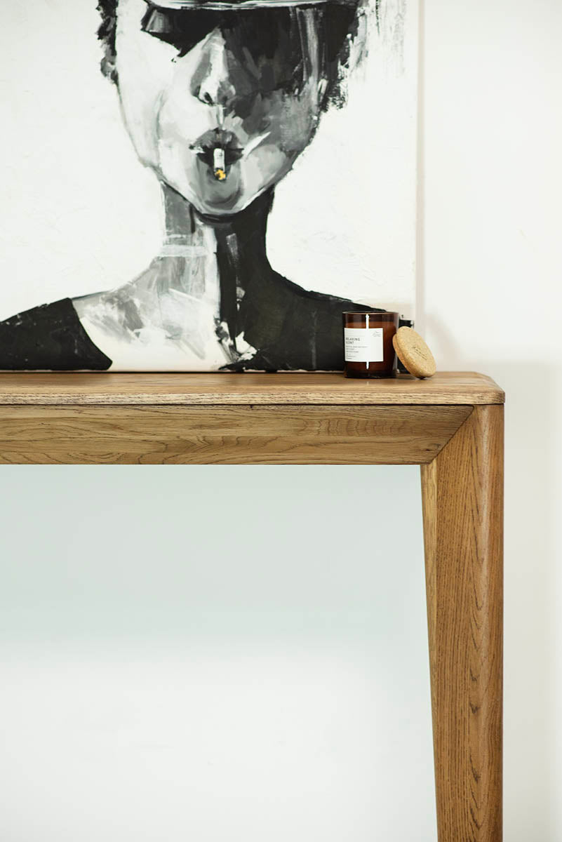 Bocca Oak Console