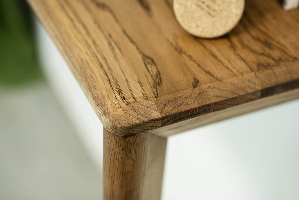 Bocca Oak Console