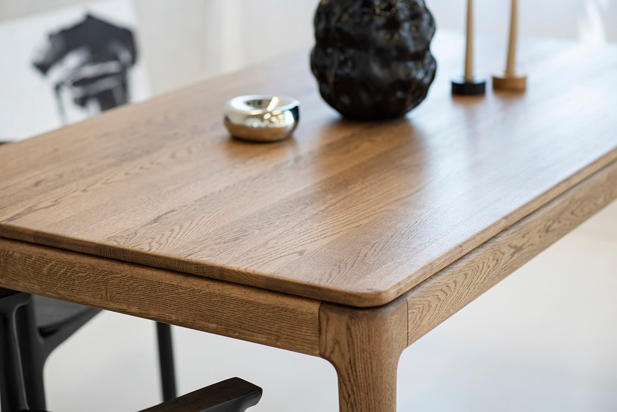 Filo Oak Dining Table