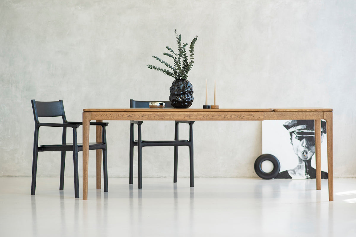Filo Oak Dining Table