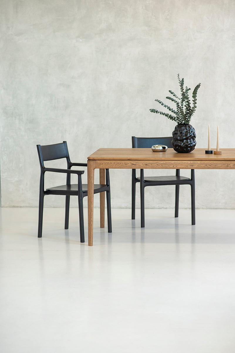 Filo Oak Dining Table