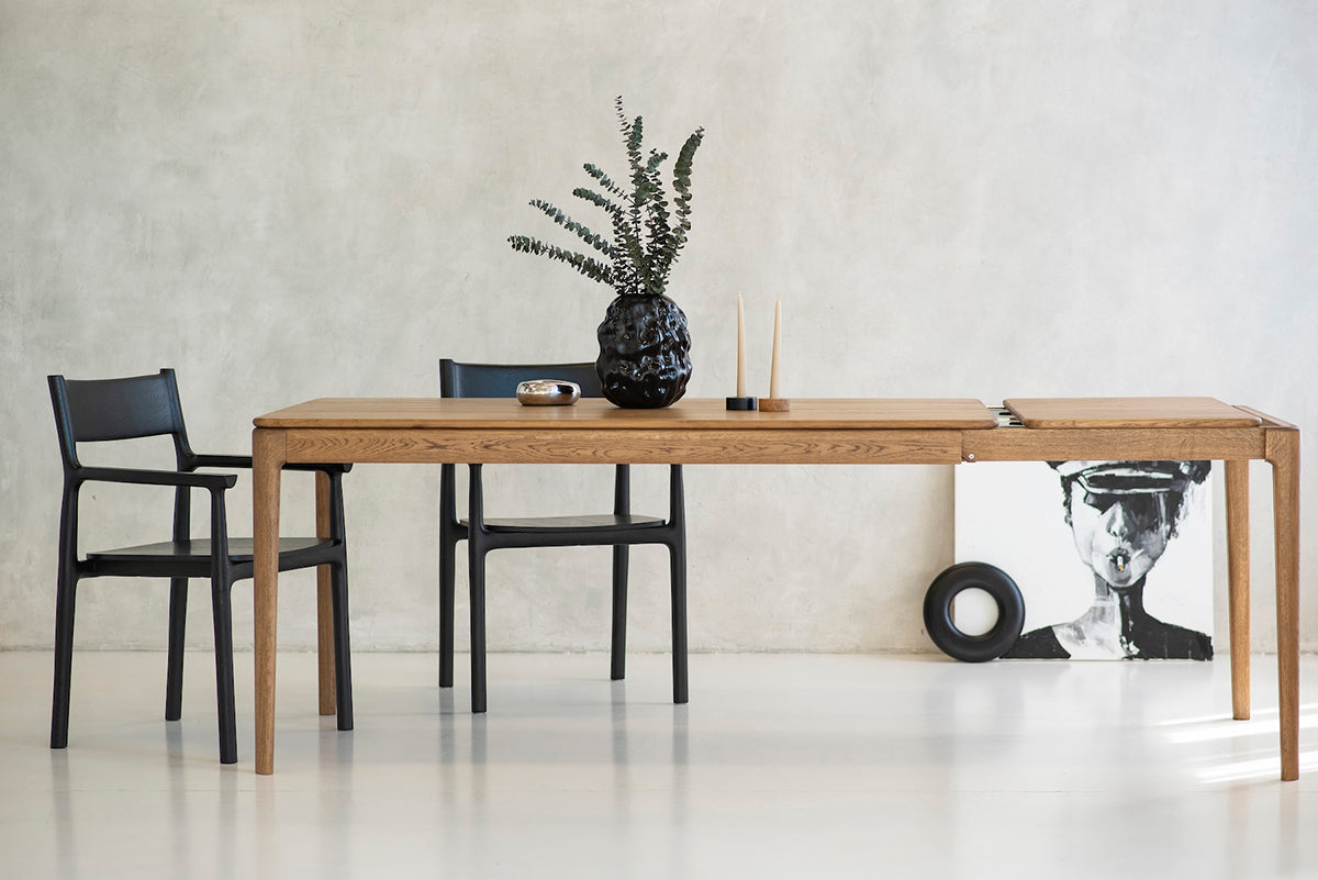 Filo Oak Dining Table