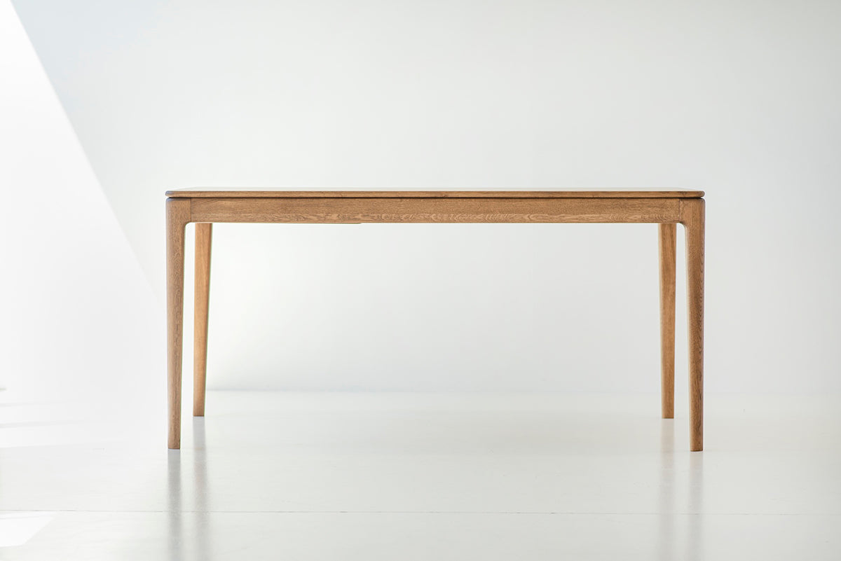 Filo Oak Dining Table