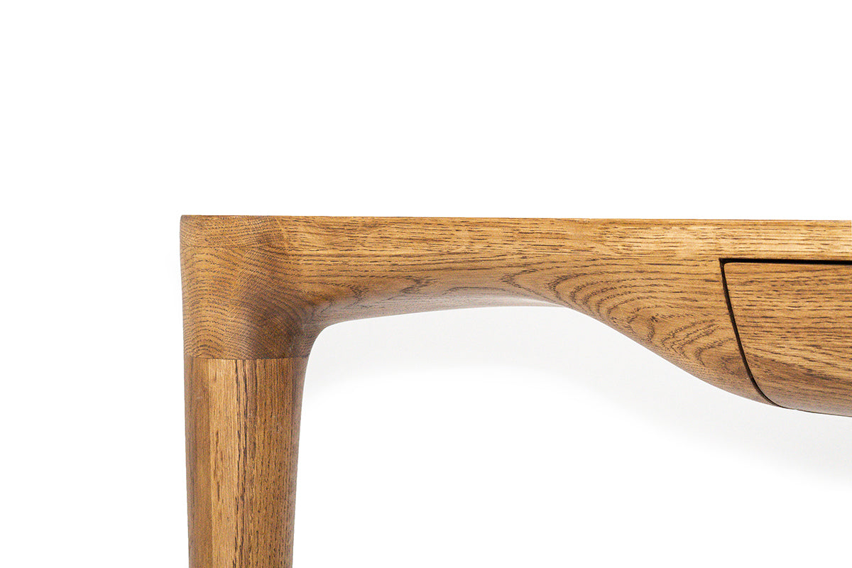 Hoja Oak Console